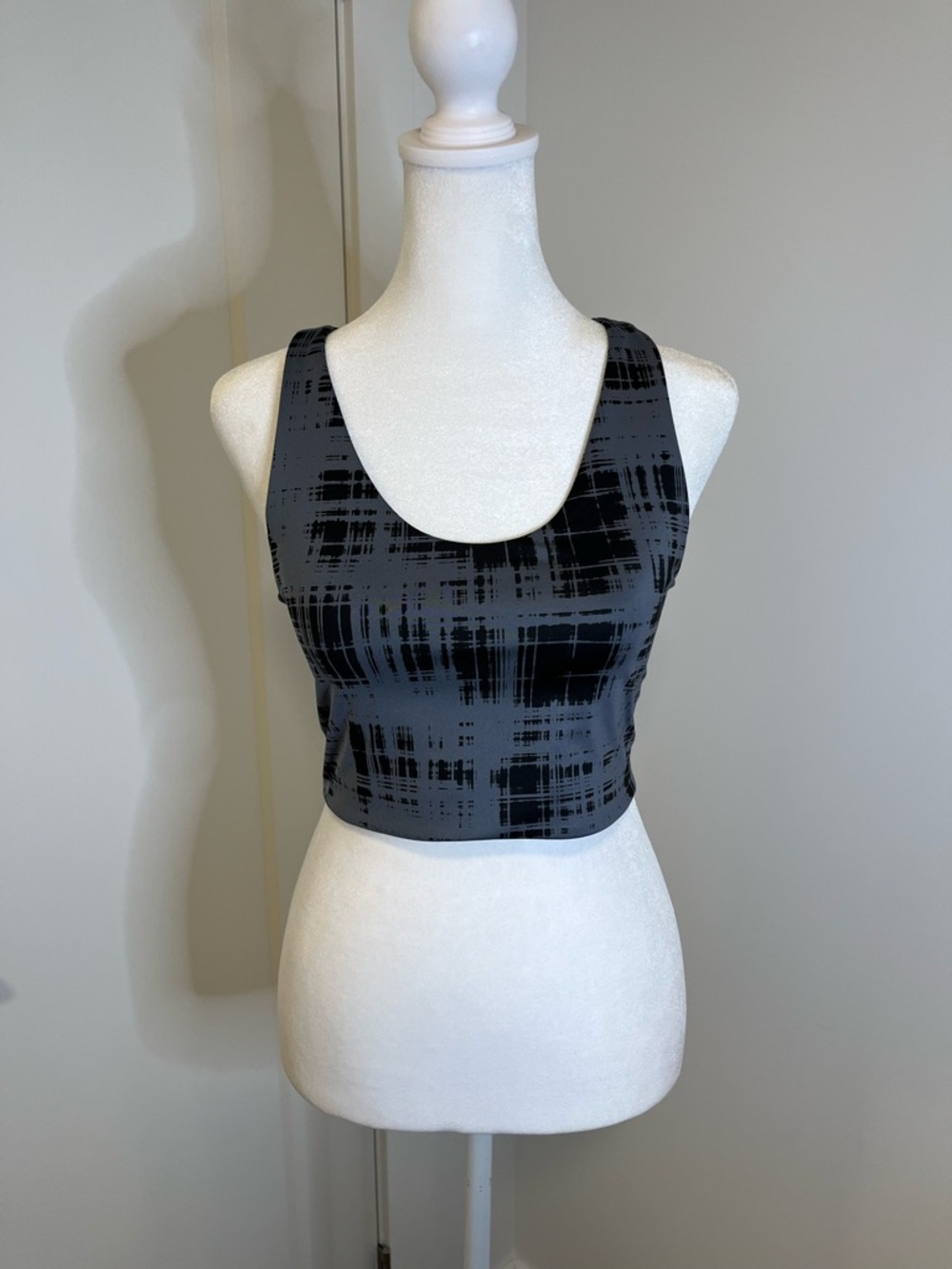 Z by ZELLA Gray & Black Print Cropped Sports Bra - FREE SHIPPING on Bundles $85+